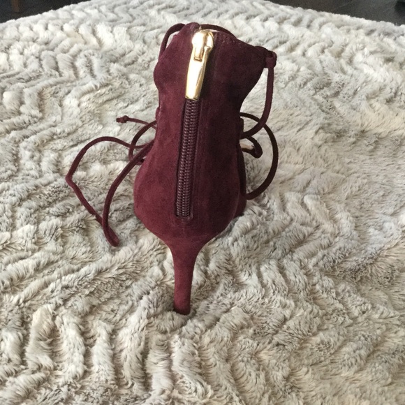 Vince Camuto Lace Up Pumps “Barsha” - Picture 5 of 5